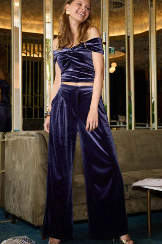 Wide Leg Velvety Trousers