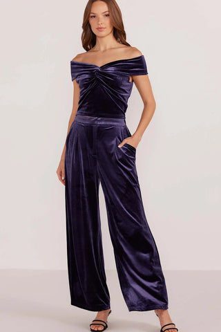 Wide Leg Velvety Trousers